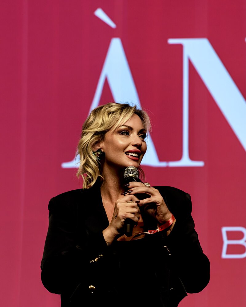 Meritxell Bautista during an authentic leadership conference on an international stage